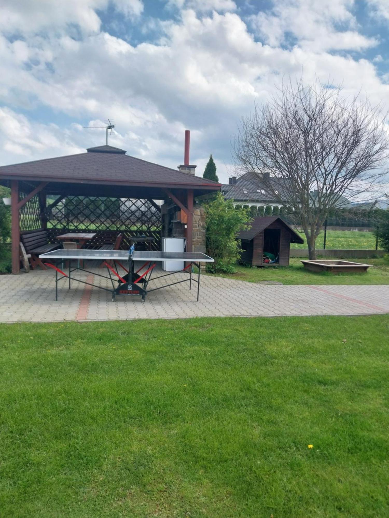 Noclegi U Franka Niedzica Exterior foto